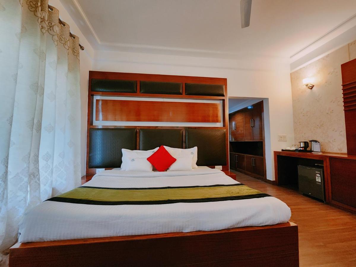 Hotel Bliss Kasauli Zewnętrze zdjęcie