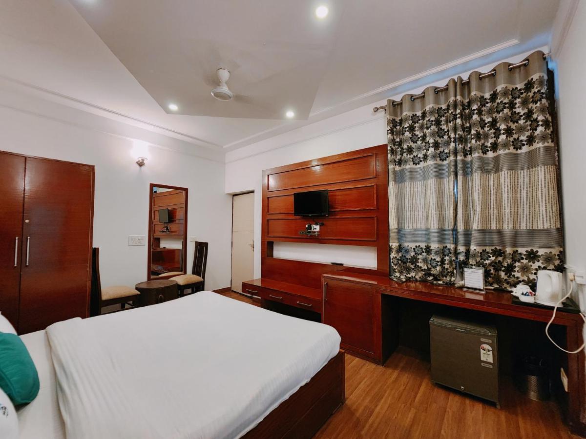 Hotel Bliss Kasauli Zewnętrze zdjęcie